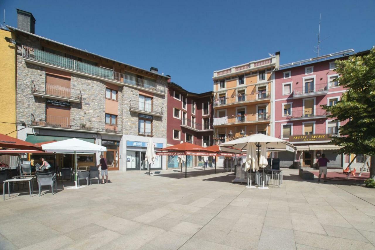 Edifici Herois Puigcerdà Exterior foto